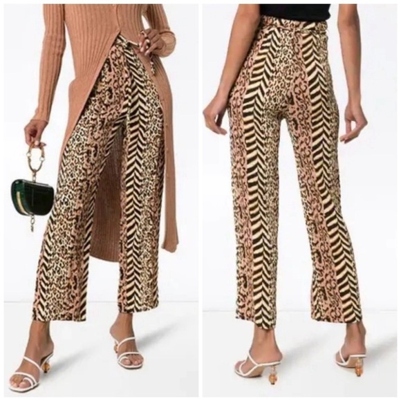 Nanushka Pants - Nanushka Luma Pleated Printed Pants in Grannimal Leopard Casual Cropped